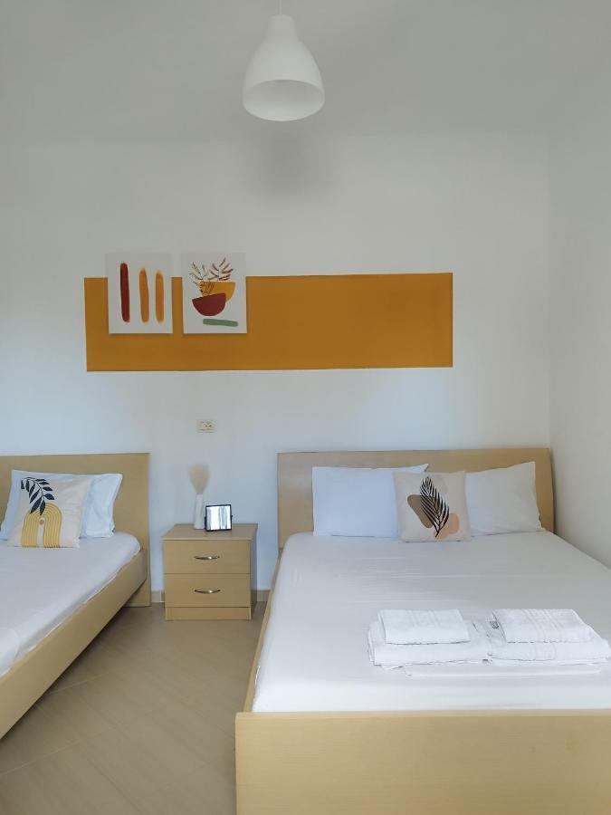 Iris Apartments Ksamil Esterno foto