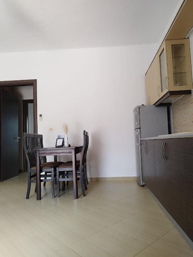 Iris Apartments Ksamil Esterno foto