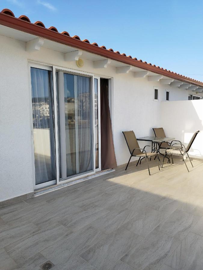 Iris Apartments Ksamil Esterno foto